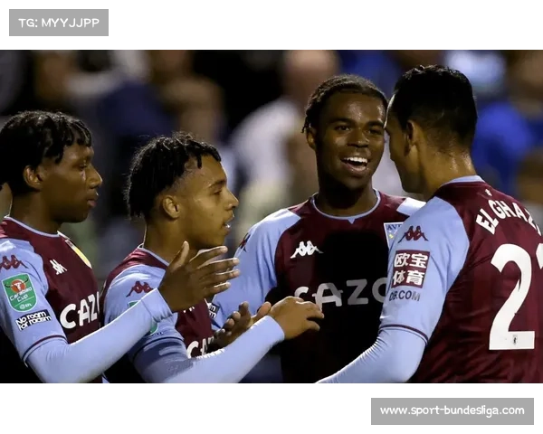 足总杯-维拉2-1客胜热刺，终场哨响后双方球员爆发冲突